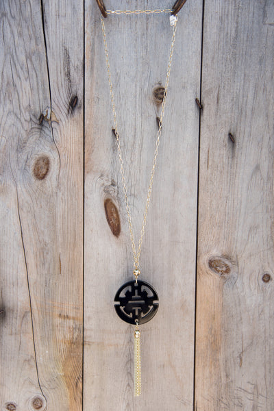 Zen Resin Pendant Necklace -Black