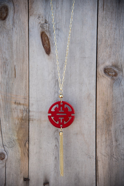 Zen Resin Pendant Necklace - Red